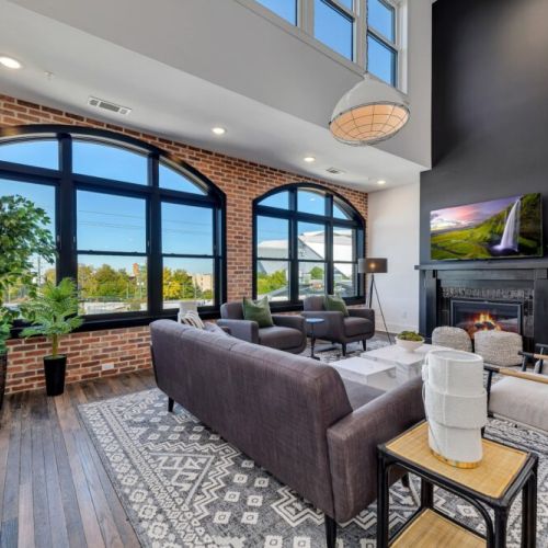 Great Room - Mercedes Benz Stadium Views