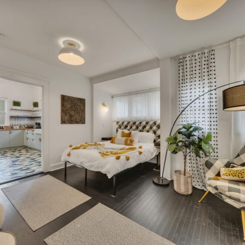 Unit 1 - Chic and cozy bedroom