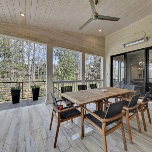 Exterior - Dining
