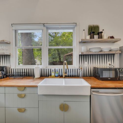 Unit 1 - Modern Kitchen Sink